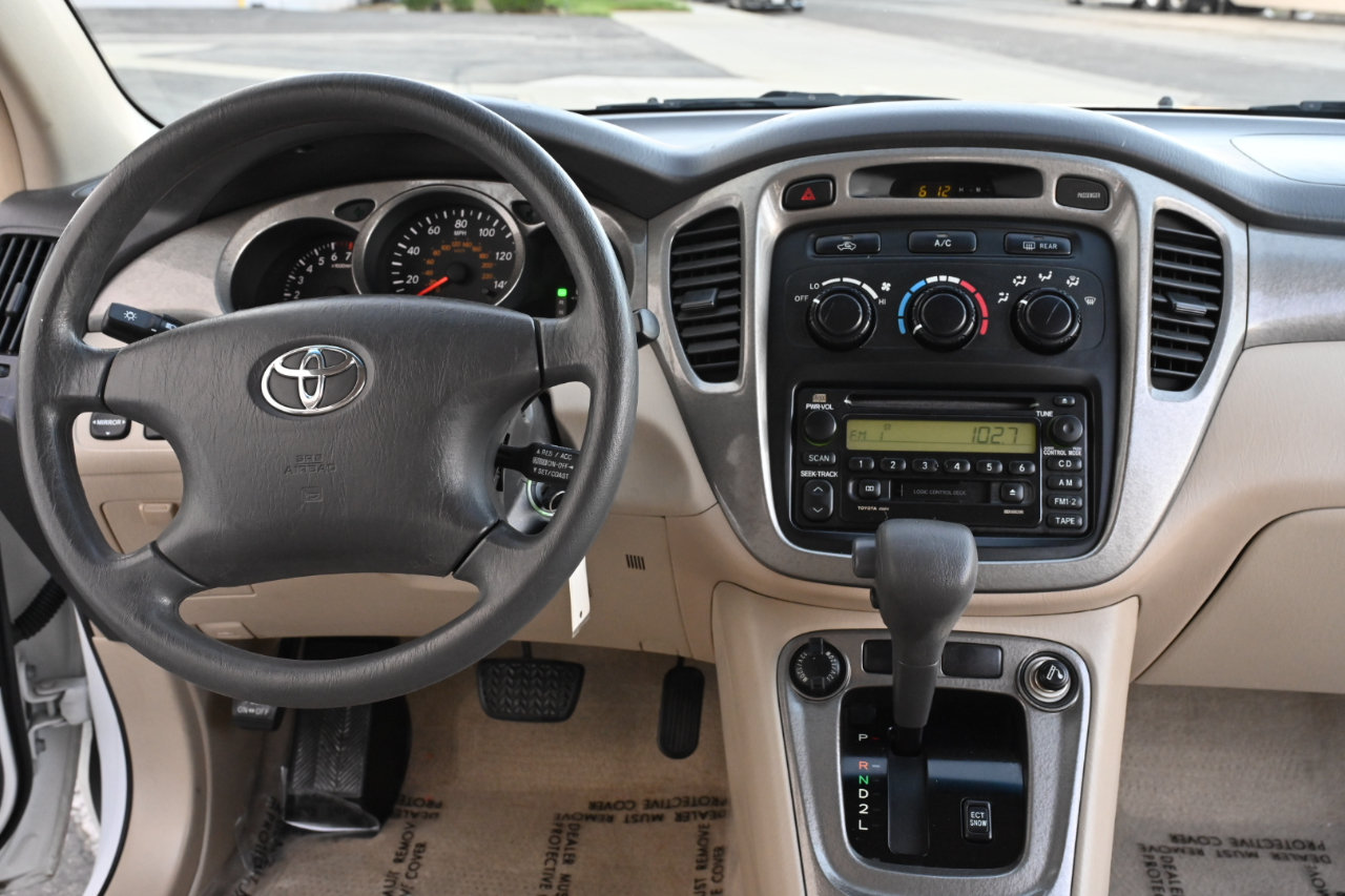 Used 2002 Toyota Highlander 2WD V6 image 17