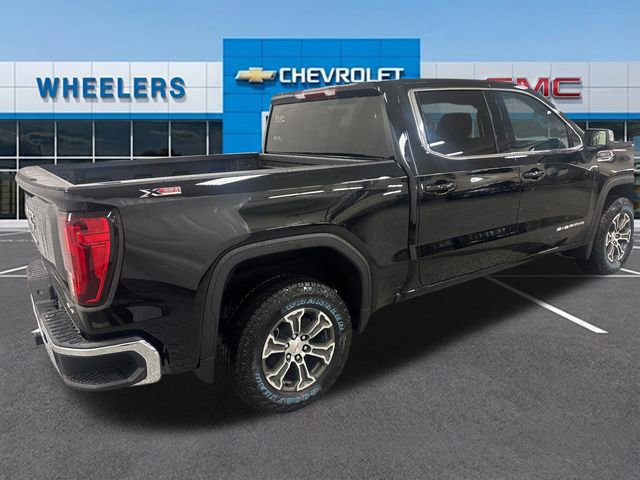 New 2026 GMC Sierra 1500 SLE image 7