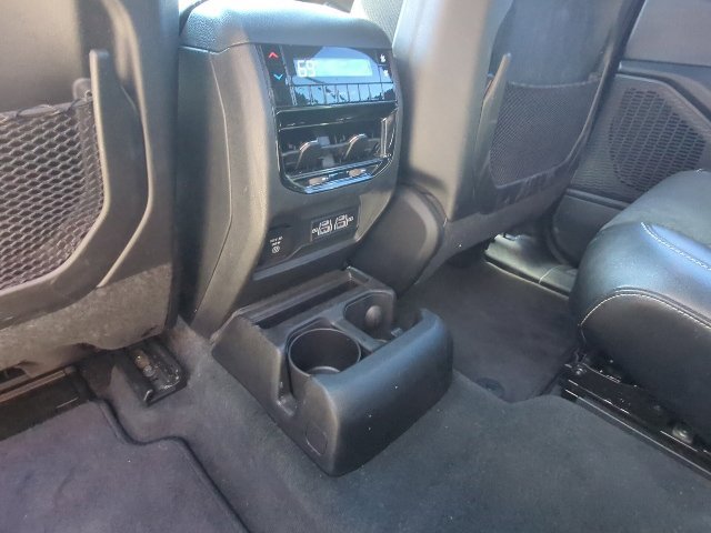 Used 2025 Jeep Grand Cherokee L Altitude AWD/4WD image 23