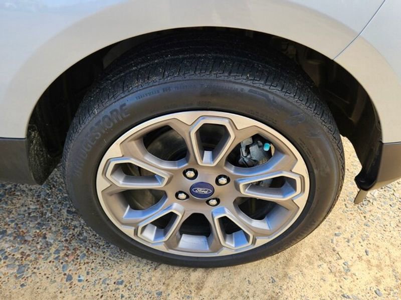 Used 2019 Ford EcoSport Titanium image 16