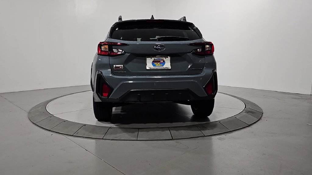 Used 2024 Subaru Crosstrek 2.0i Premium AWD/4WD image 4