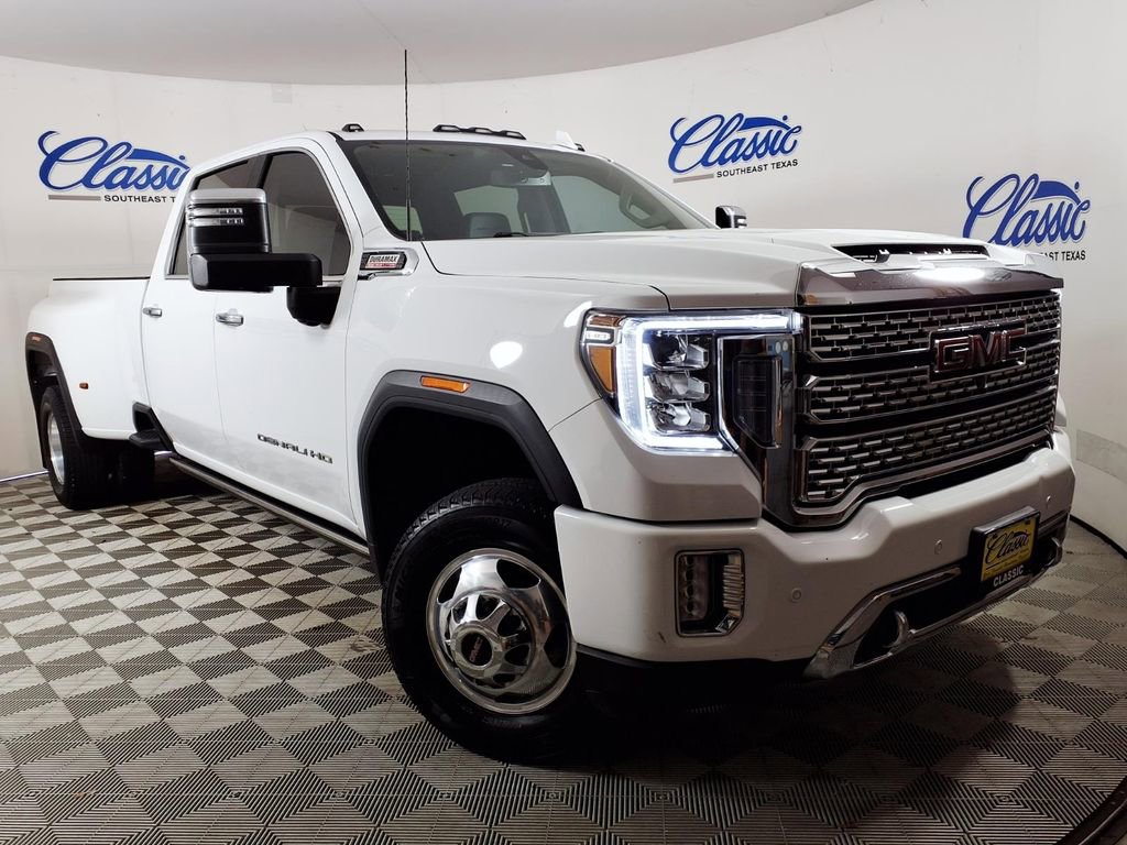 Used 2022 GMC Sierra 3500 Denali AWD/4WD image 1