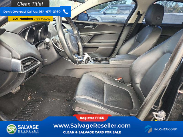 Used 2017 Jaguar XE Premium RWD image 9