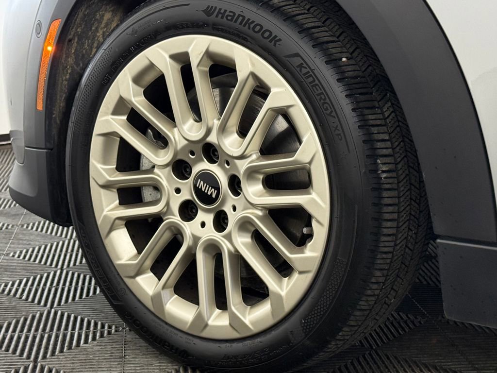 Certified 2025 MINI Cooper S image 28