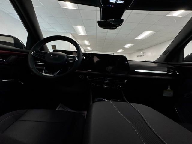 New 2026 Chevrolet Traverse Z71 w/ Enhanced Driving Package AWD/4WD image 14