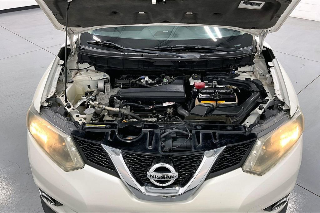 Used 2015 Nissan Rogue SL FWD image 11