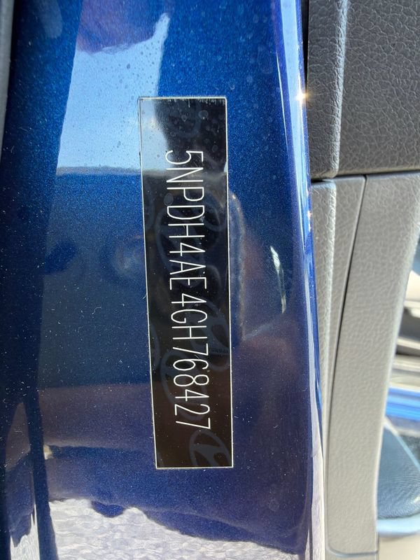 Used 2016 Hyundai Elantra SE FWD image 16