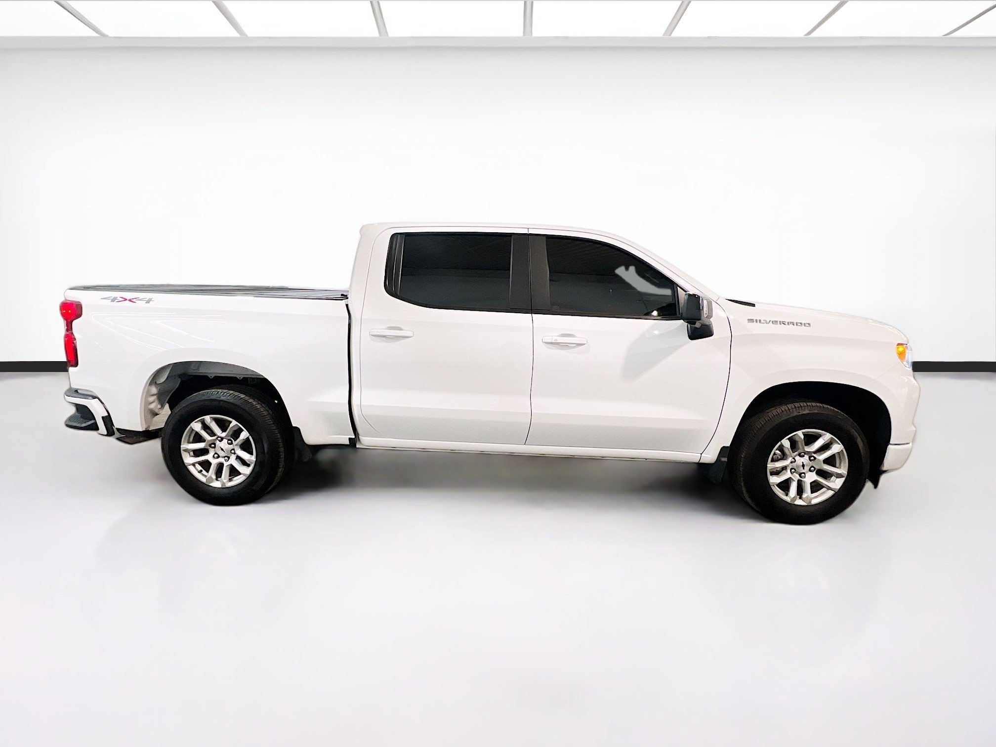 Used 2024 Chevrolet Silverado 1500 RST w/ Convenience Package II AWD/4WD image 23