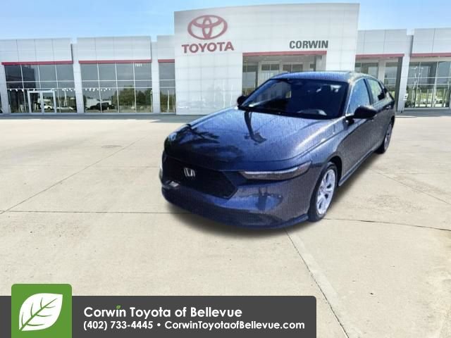 Used 2025 Honda Accord LX image 1