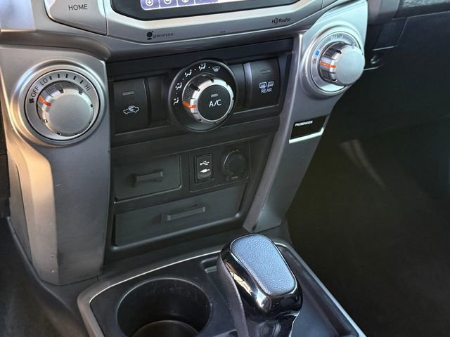 Used 2015 Toyota 4Runner SR5 image 20