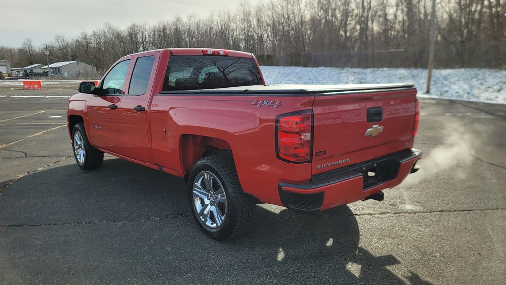 Used 2019 Chevrolet Silverado 1500 Custom w/ Custom Convenience Package image 9