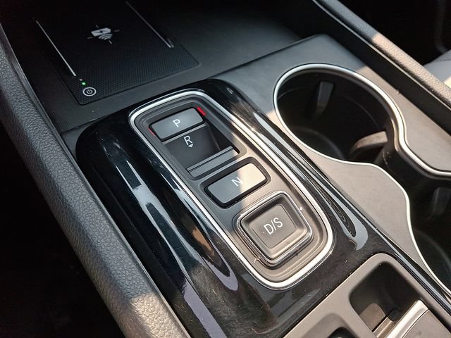 Used 2025 Honda Pilot Touring image 18