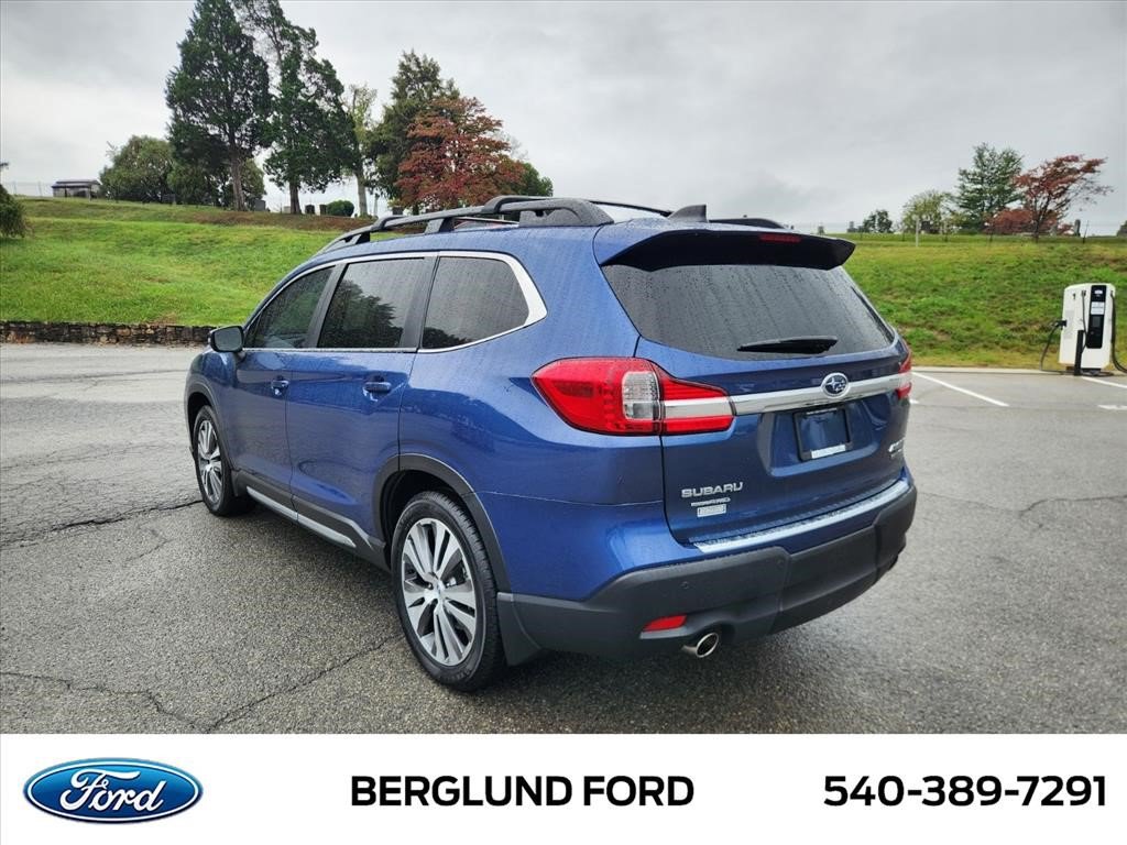 Used 2022 Subaru Ascent Limited w/ Technology Package AWD/4WD image 7