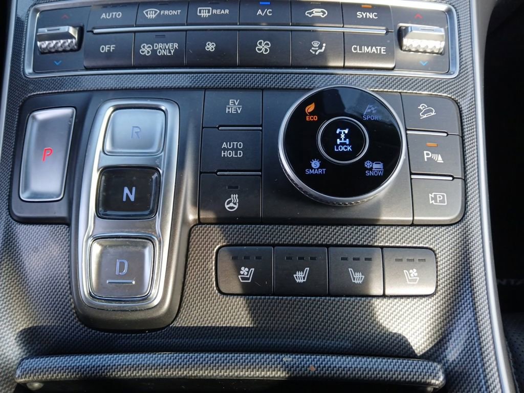 Used 2023 Hyundai Santa Fe Limited AWD/4WD image 25
