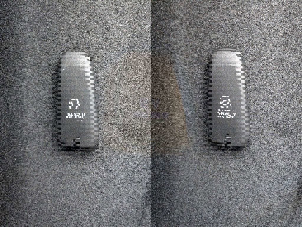 New 2026 Volvo XC60 T8 Core w/ Protection Package Premier image 14