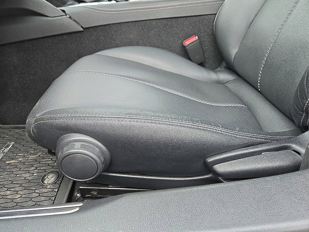 Used 2024 MAZDA MX-5 Miata RF Grand Touring w/ Weather Package image 19