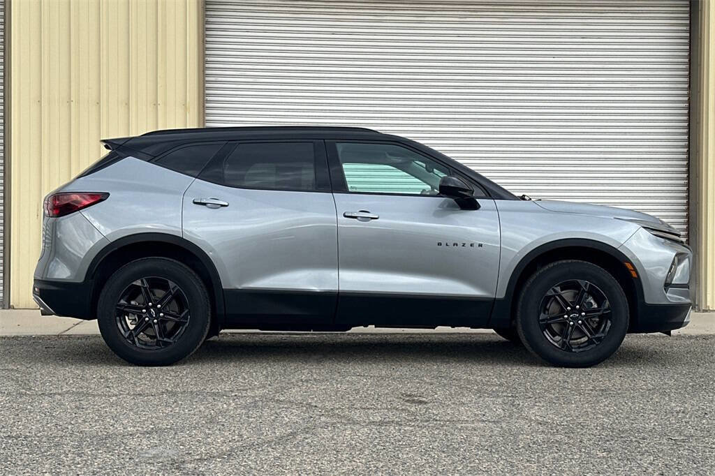Used 2023 Chevrolet Blazer LT w/ Convenience Package image 6