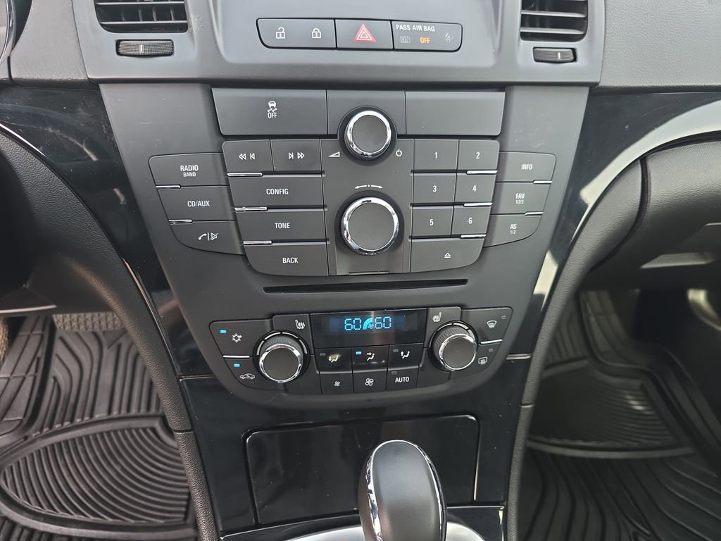 Used 2012 Buick Regal Leather FWD image 21
