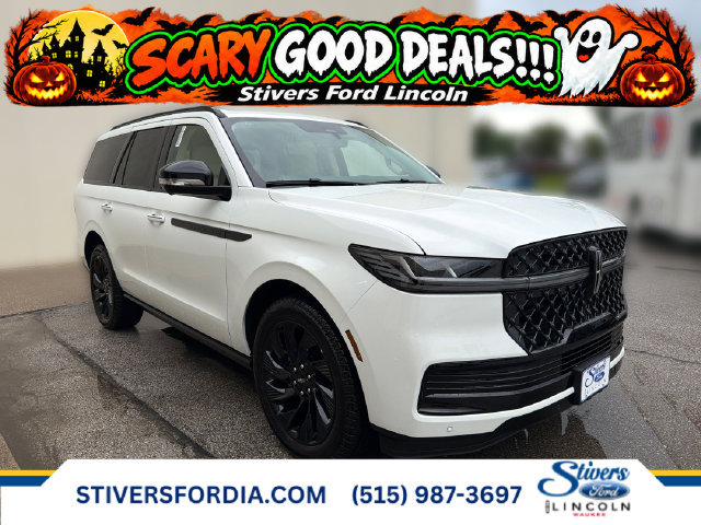 New 2027 Lincoln Navigator Reserve w/ Jet Appearance Package