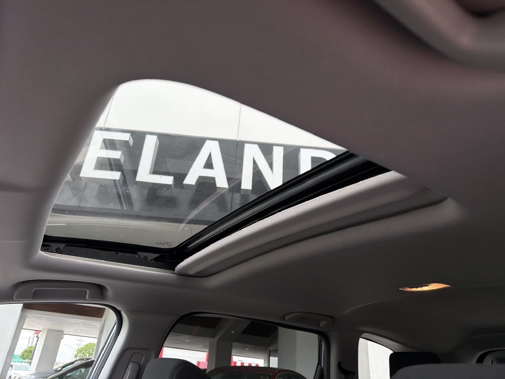 Used 2022 Honda CR-V EX image 24