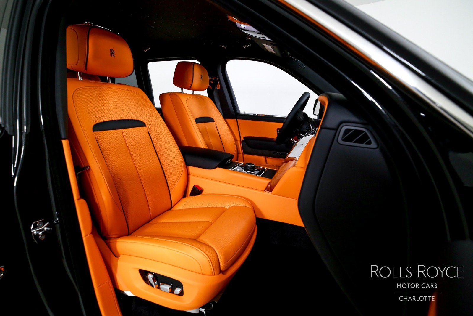 New 2026 Rolls-Royce Cullinan AWD/4WD image 35