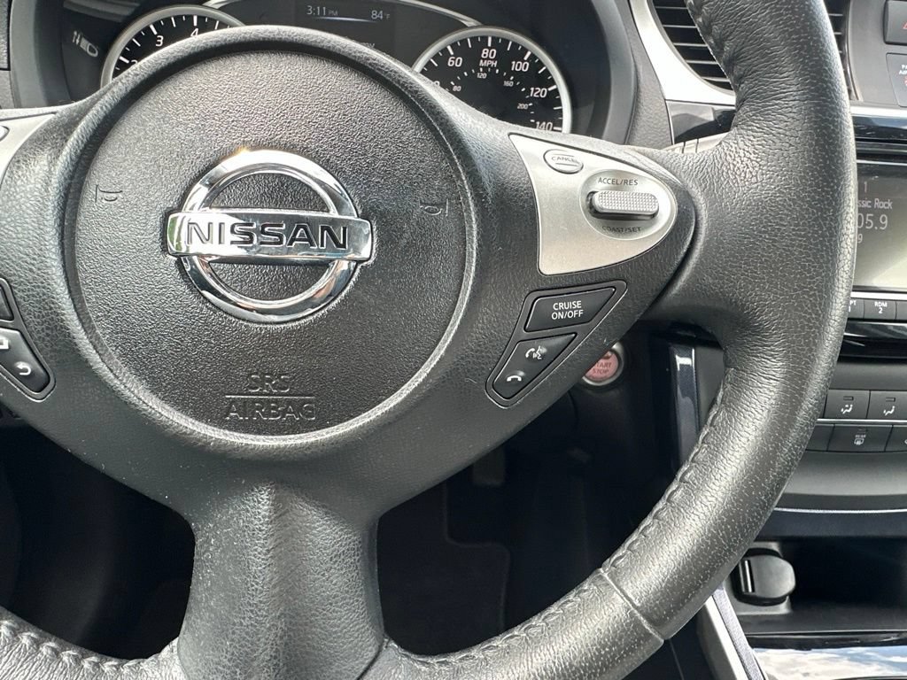 Used 2017 Nissan Sentra SR FWD image 16