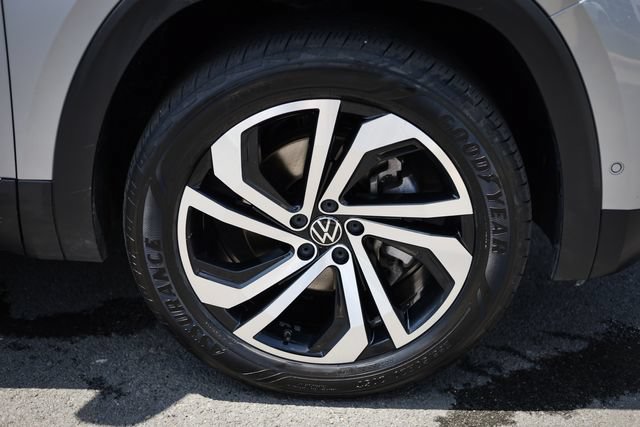 Used 2021 Volkswagen Atlas SEL Premium AWD/4WD image 23