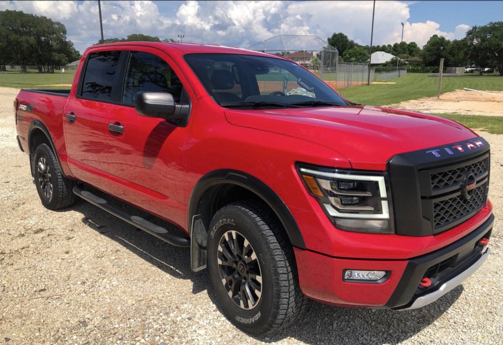 Used 2022 Nissan Titan PRO-4X w/ Off Road Protection Package image 2