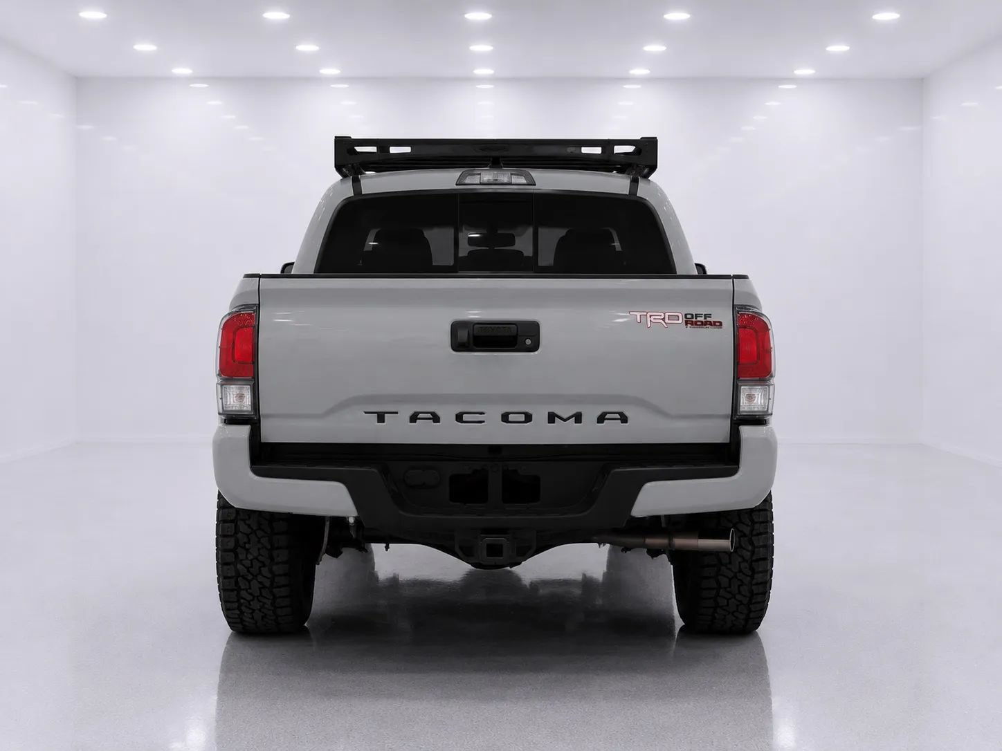 Used 2020 Toyota Tacoma TRD Off-Road AWD/4WD image 4