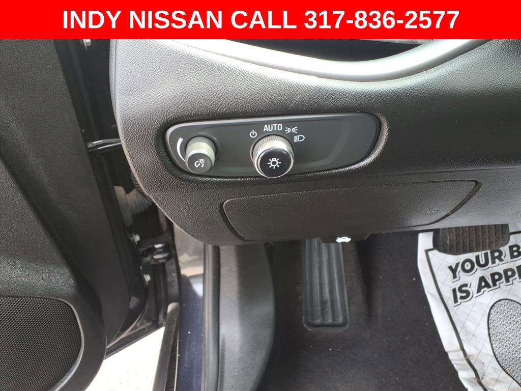 Used 2023 Chevrolet Malibu LT w/ Driver Confidence Package image 17