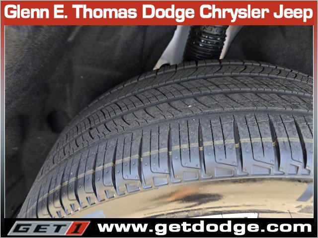 New 2026 Jeep Cherokee Overland w/ Advanced Pro Tech Group AWD/4WD image 8