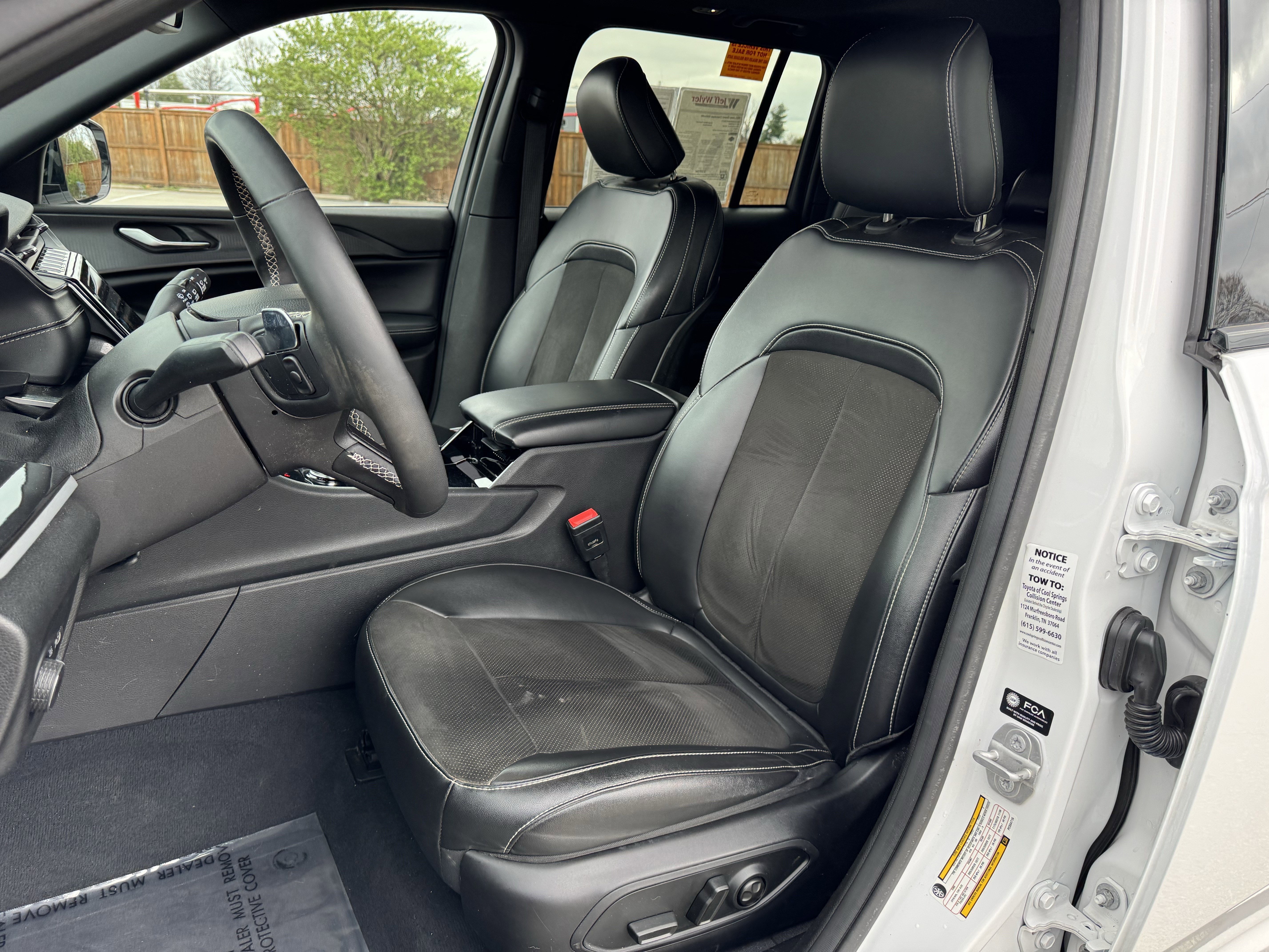 Used 2023 Jeep Grand Cherokee Altitude image 24