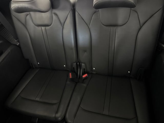 Certified 2025 Kia Sorento SX FWD image 29