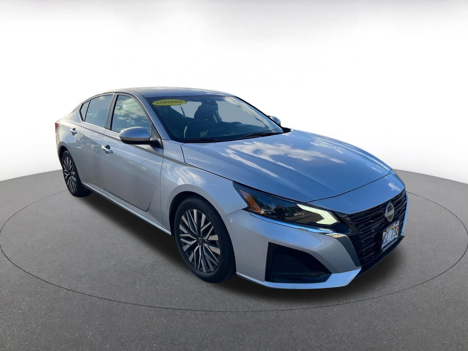 Used 2023 Nissan Altima 2.5 SV