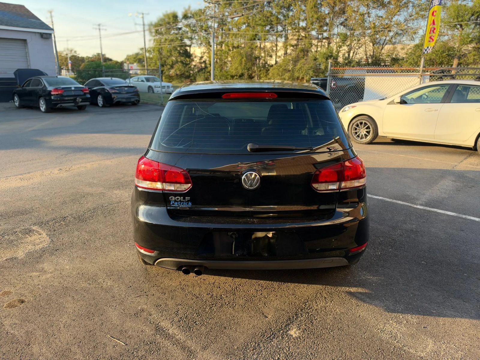 Used 2013 Volkswagen Golf 4-Door FWD image 4