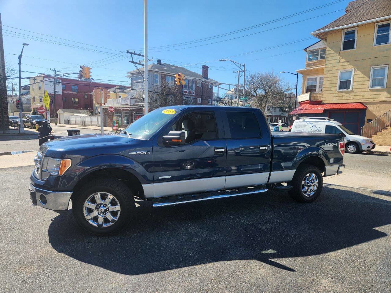 Used 2013 Ford F150 XLT w/ Luxury Equipment Group AWD/4WD image 1