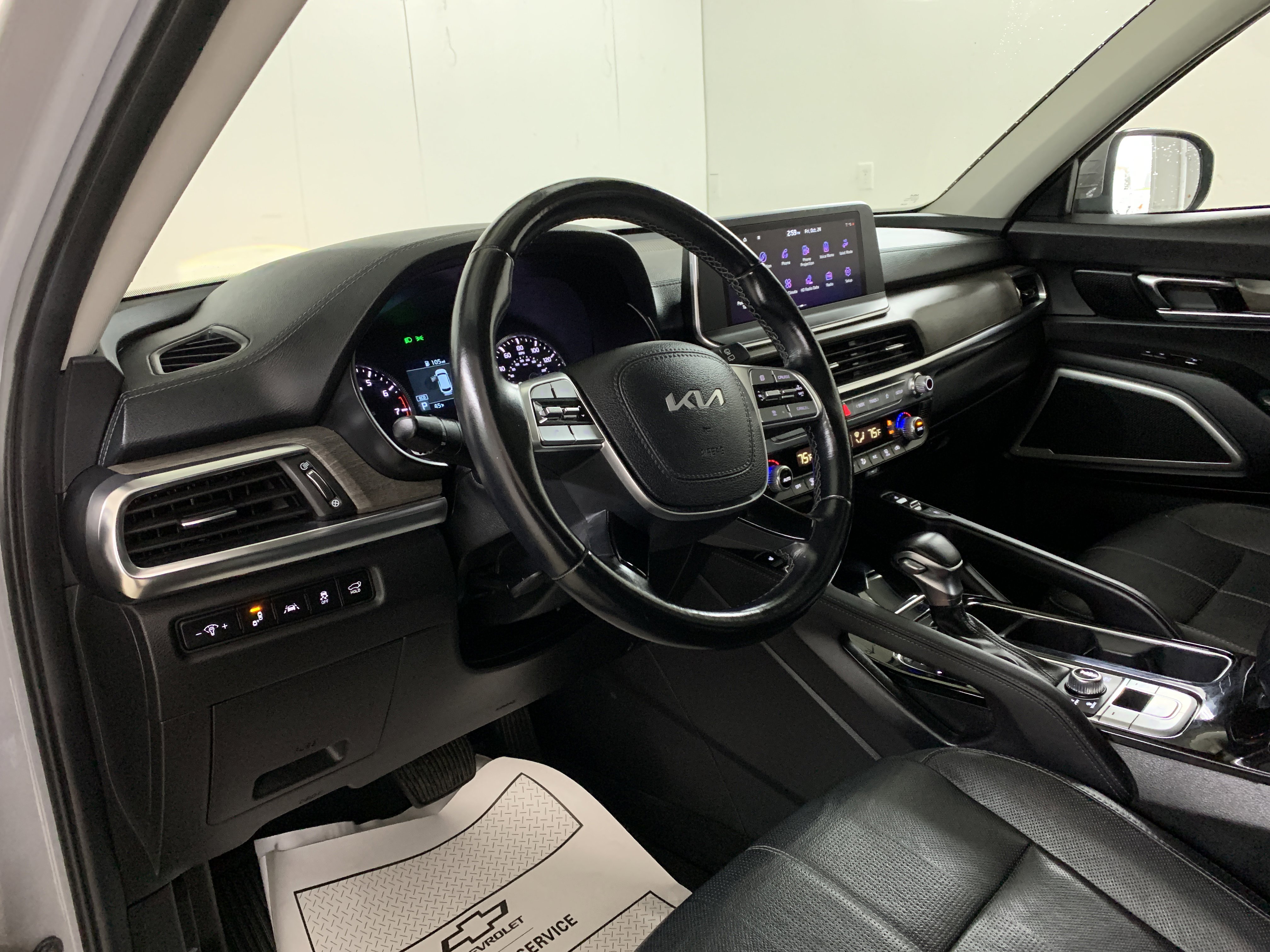 Used 2022 Kia Telluride EX w/ EX Premium Package image 11