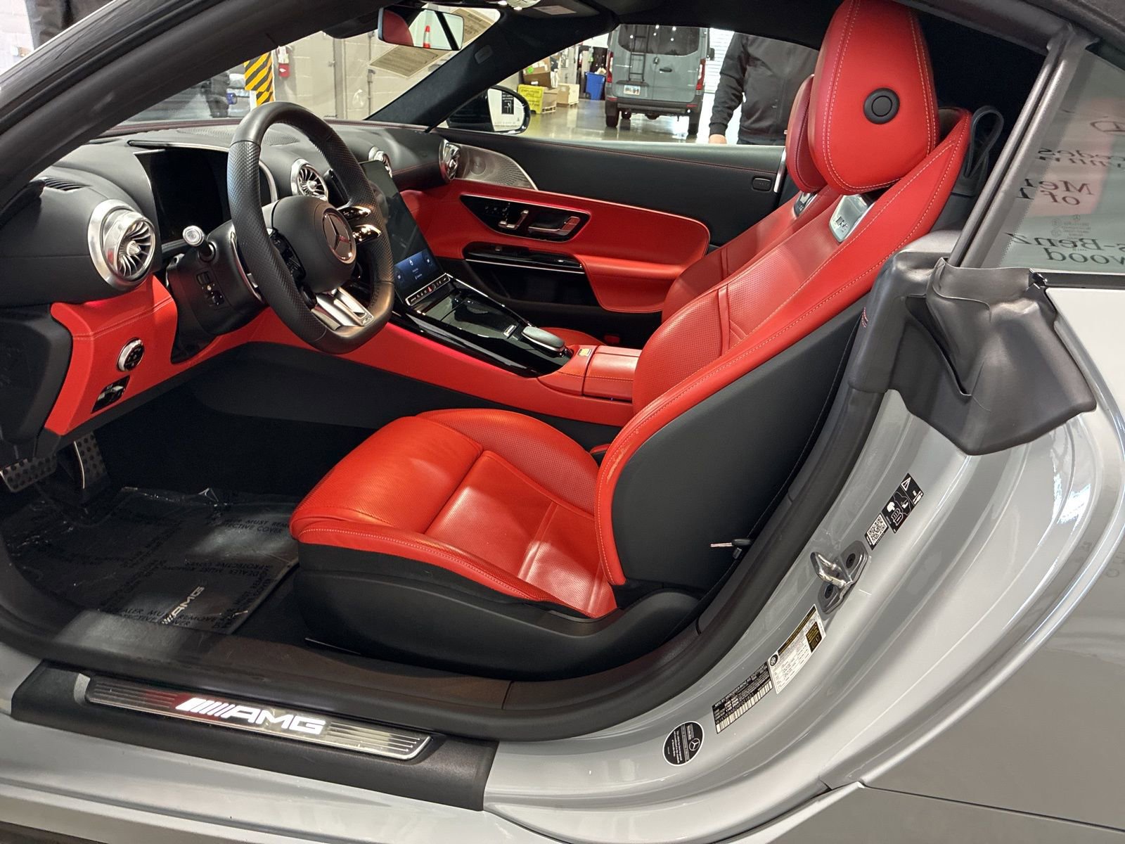 Used 2024 Mercedes-Benz SL 55 AMG 4MATIC image 14