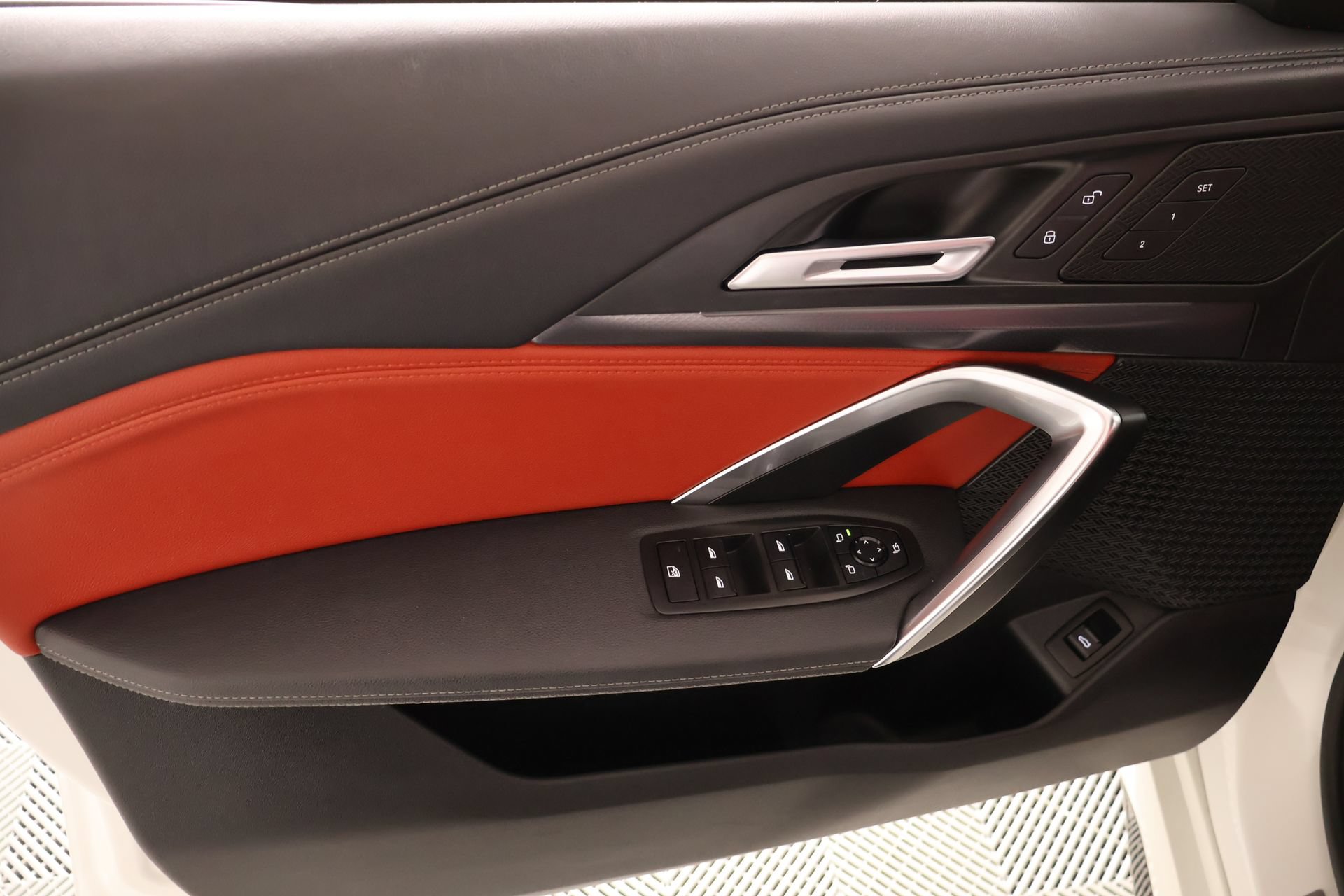 Used 2023 BMW X1 xDrive28i w/ M Sport Package AWD/4WD image 17