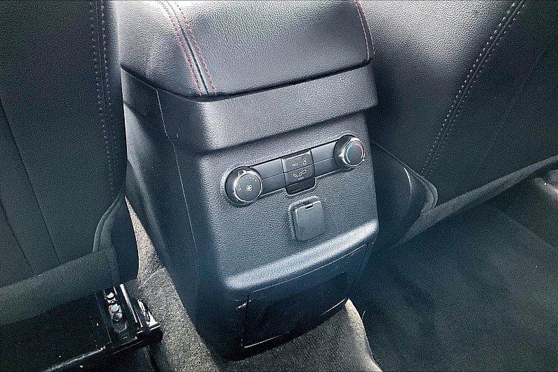 Used 2018 Ford Explorer Sport AWD/4WD image 21