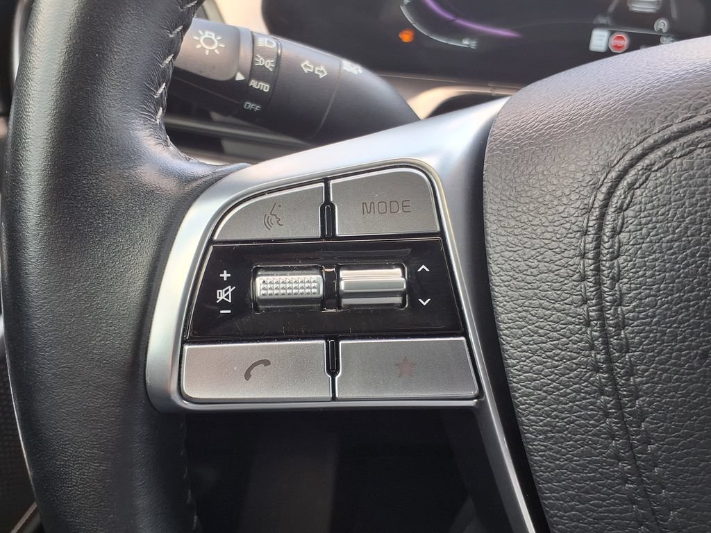 Used 2025 Kia Telluride S FWD image 29
