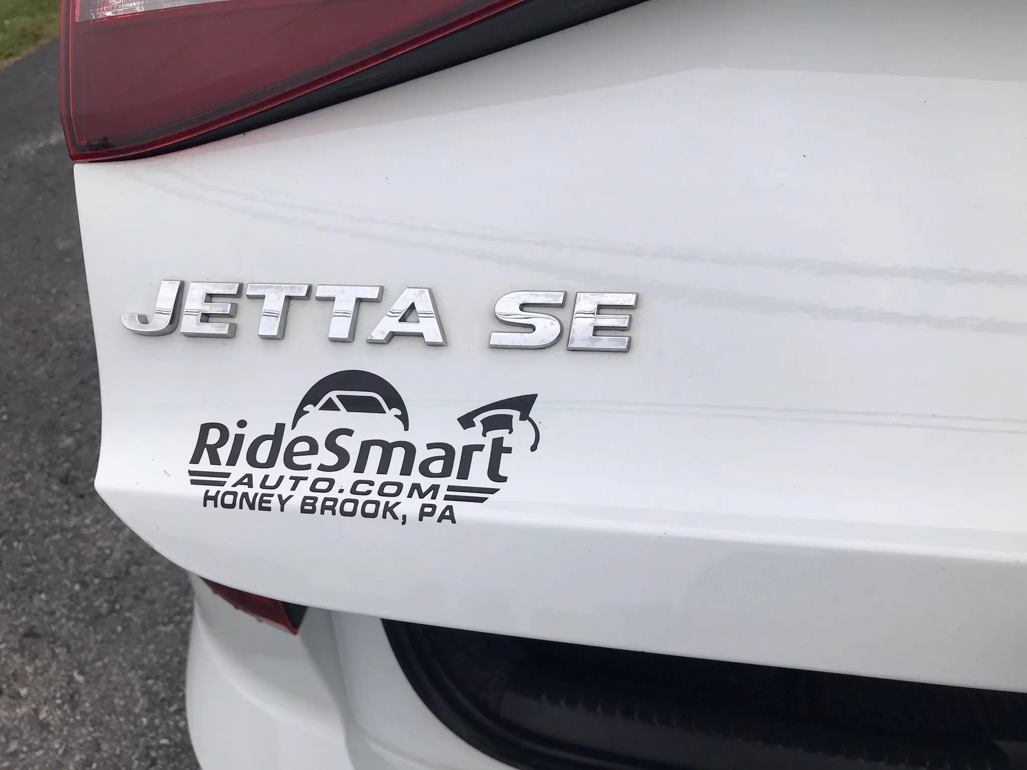 Used 2017 Volkswagen Jetta SE FWD image 40