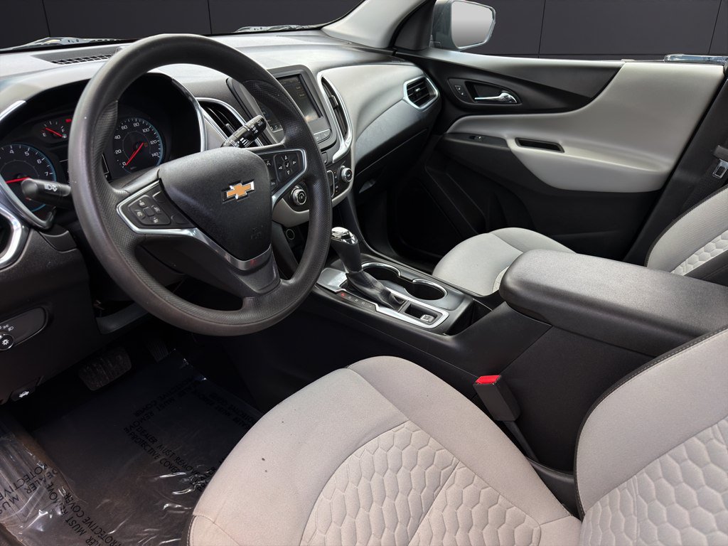 Used 2019 Chevrolet Equinox LS FWD image 9
