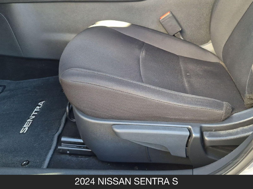 Certified 2024 Nissan Sentra S FWD image 15