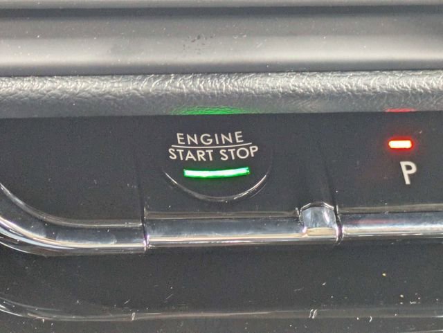 Used 2025 Lincoln Corsair Grand Touring w/ Equipment Group 301A image 31