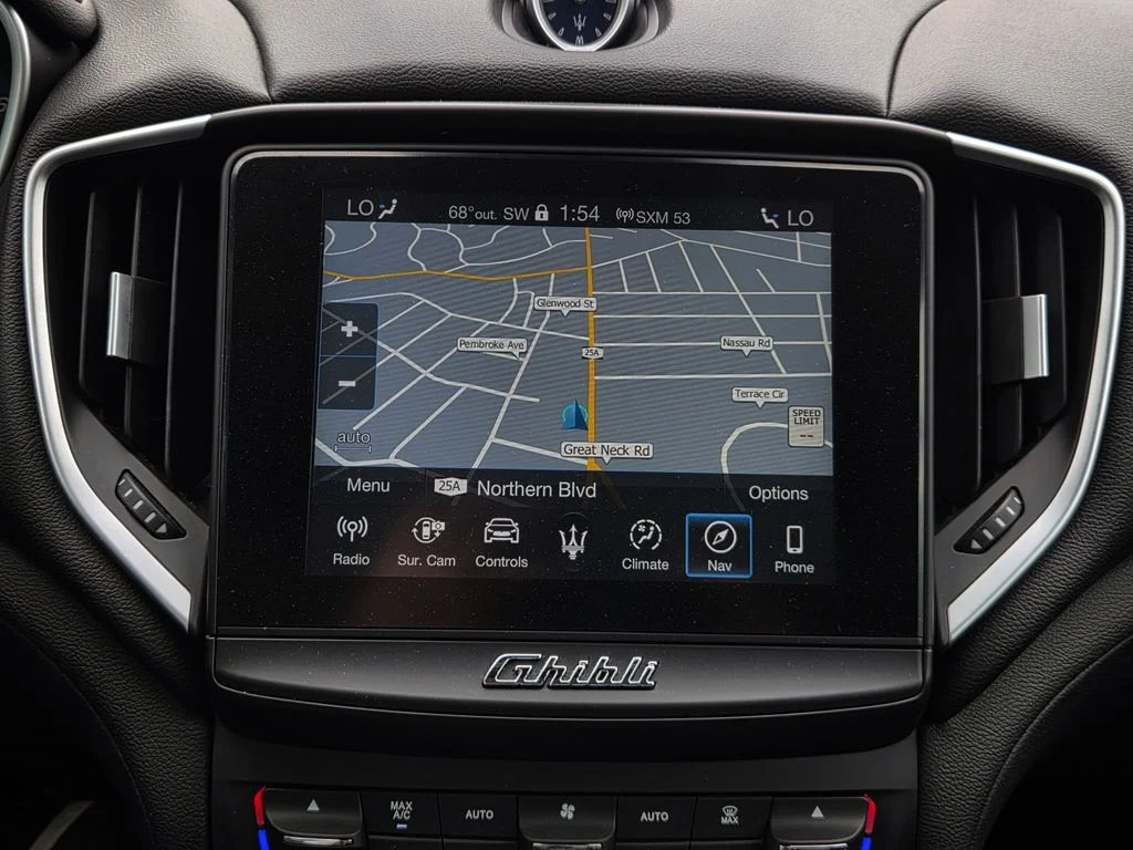 Used 2020 Maserati Ghibli RWD image 17