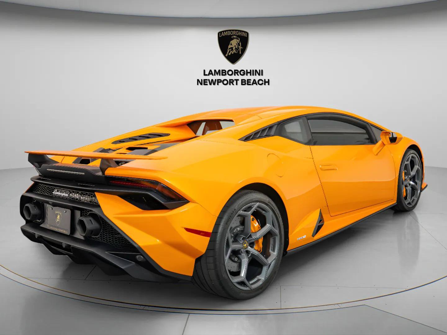 Used 2023 Lamborghini Huracan Tecnica RWD image 24