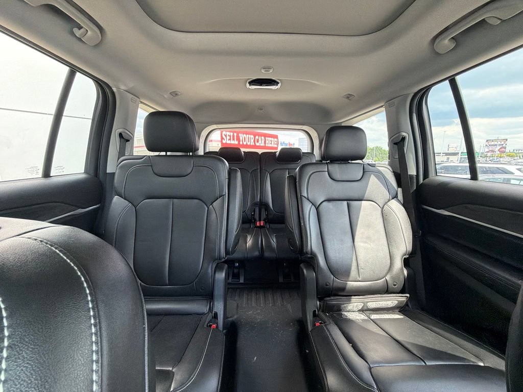 Used 2021 Jeep Grand Cherokee L Limited AWD/4WD image 17