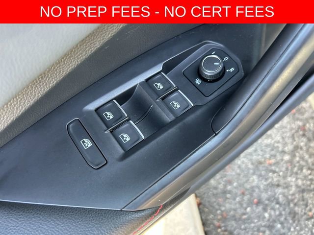 Used 2025 Volkswagen Jetta GLI Autobahn image 16