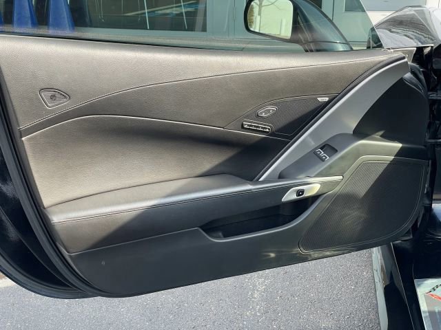 Used 2015 Chevrolet Corvette Stingray Coupe w/ 2LT Preferred Equipment Group image 20